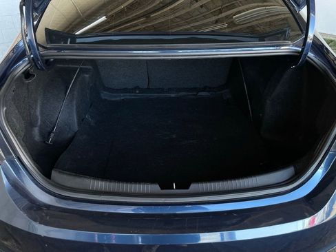 Used 2022 Chevrolet Malibu LT image 20