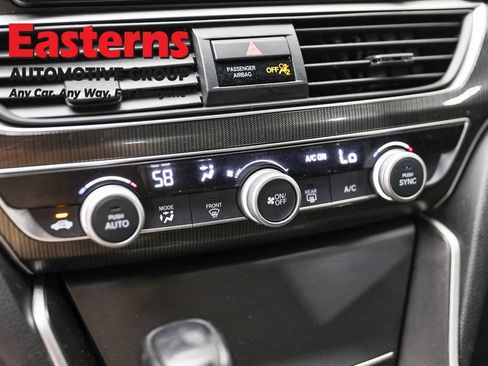 Used 2018 Honda Accord Sport image 18