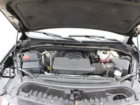 Used 2025 GMC Yukon Denali w/ Sun & Power Step Package image 71