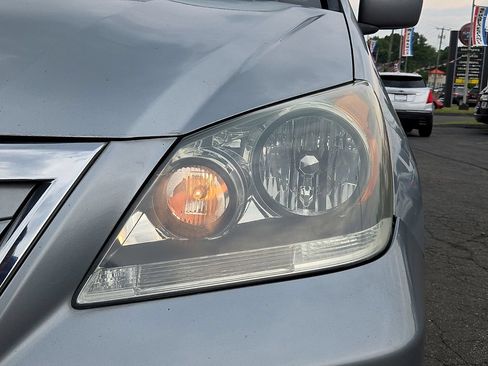 Used 2010 Honda Odyssey EX-L image 11