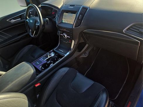 Used 2019 Ford Edge ST w/ Convenience Package image 8