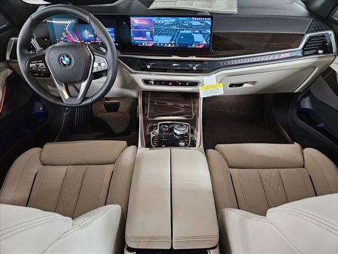 New 2026 BMW X5 xDrive50e w/ Executive Package image 15