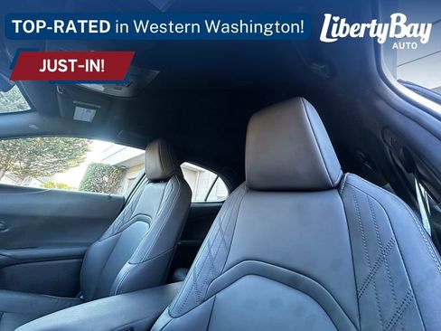 Used 2023 Lexus UX 250h AWD image 24