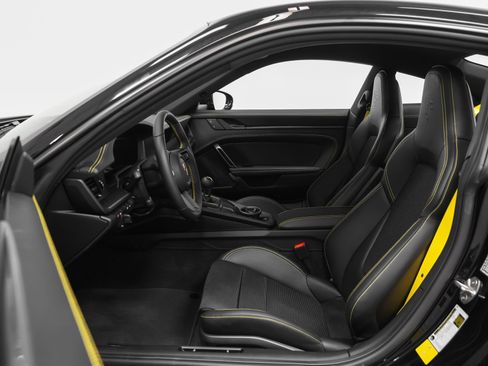 Certified 2026 Porsche 911 GT3 RWD image 73