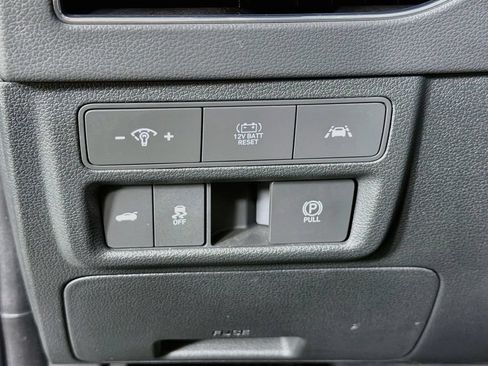 Used 2023 Hyundai Sonata SEL FWD image 11