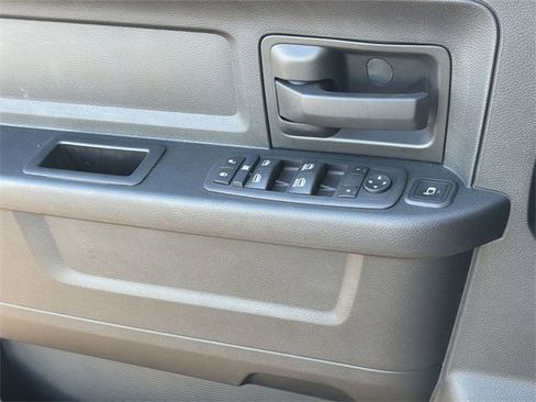 New 2024 RAM 2500 Tradesman w/ Chrome Appearance Group image 29