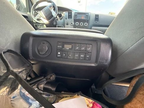 Used 2017 Toyota Sequoia SR5 AWD/4WD image 20