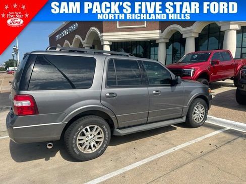 Used 2012 Ford Expedition XLT RWD image 3