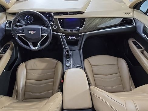 Used 2020 Cadillac XT6 Premium Luxury w/ Platinum Package image 18