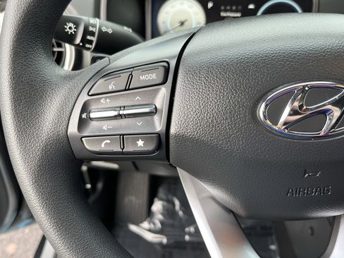 Certified 2023 Hyundai Kona SE image 18
