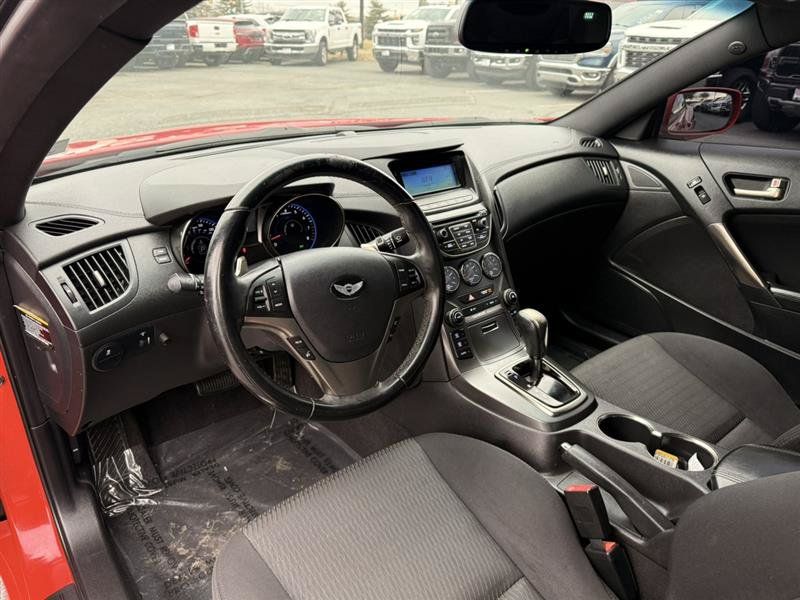 Used 2015 Hyundai Genesis 3.8 RWD image 21