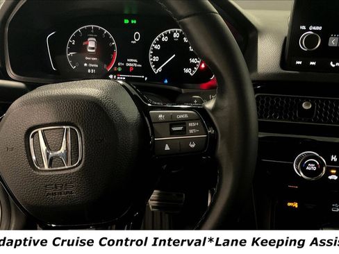 Used 2025 Honda Civic Sport image 11