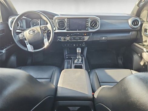 Used 2023 Toyota Tacoma Limited image 10