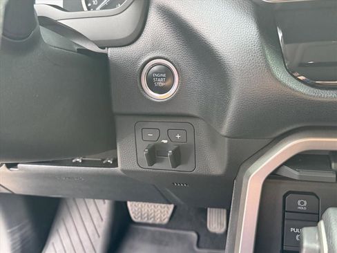 Used 2022 Toyota Tundra SR5 image 22