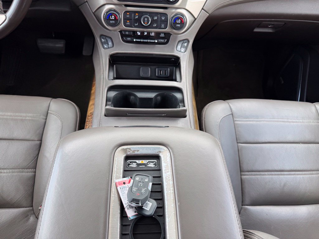 Used 2016 GMC Yukon Denali w/ Open Road Package AWD/4WD image 22