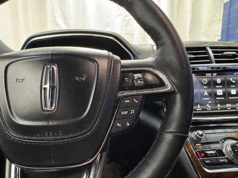 Used 2019 Lincoln Continental AWD w/ Equipment Group 500A image 16