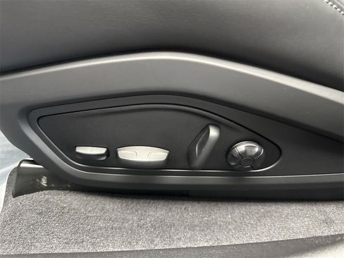 New 2025 Audi RS e-tron GT performance image 12