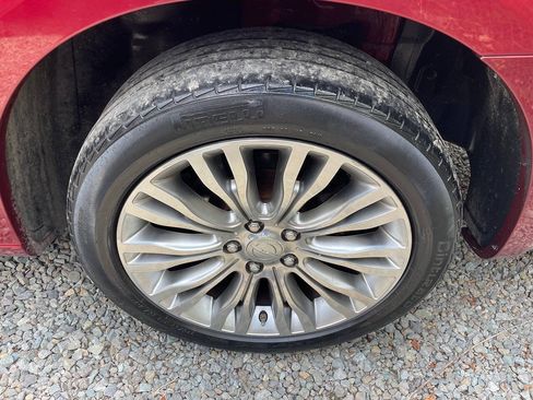 Used 2013 Chrysler 200 Limited FWD image 30