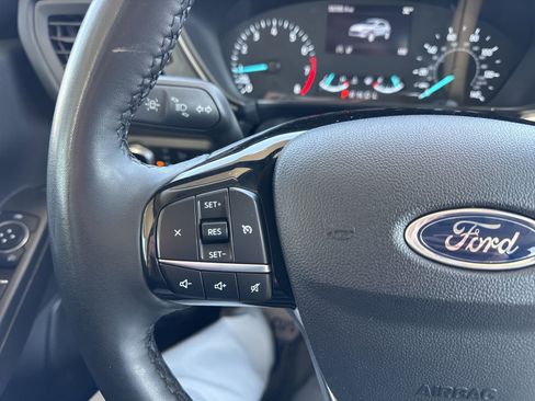 Certified 2022 Ford Escape SE w/ Convenience Package image 28