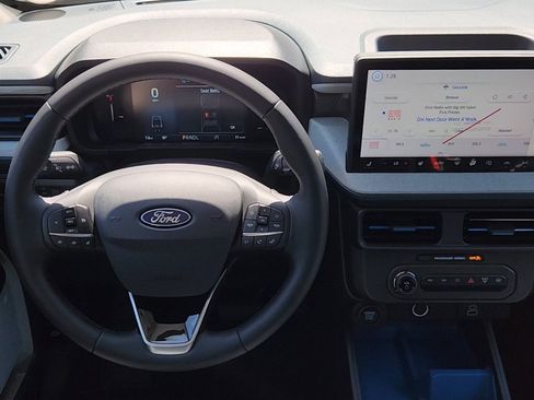 New 2025 Ford Maverick XLT w/ XLT Luxury Package image 19