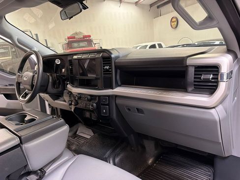 Used 2024 Ford F350 XL w/ XL Off-Road Package AWD/4WD image 38