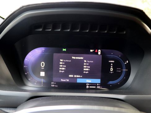 Used 2023 Volvo XC90 T8 Ultimate image 13