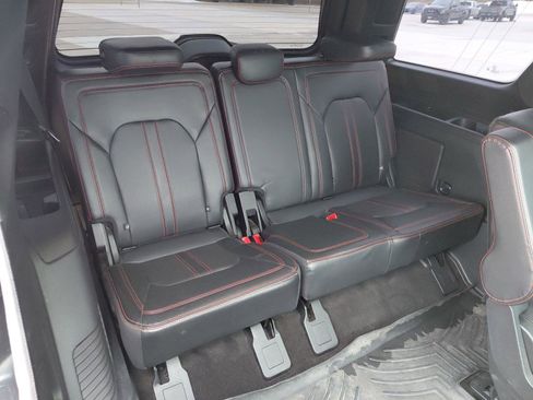 Used 2020 Ford Expedition Limited w/ Equipment Group 303A AWD/4WD image 21