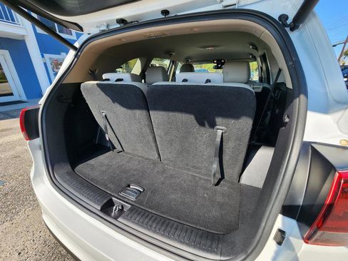 Used 2019 Kia Sorento EX image 26