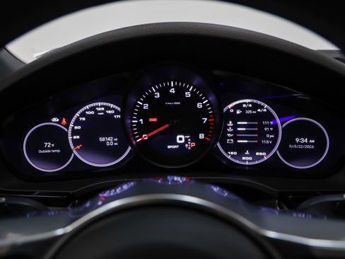 Certified 2023 Porsche Cayenne Platinum Edition AWD/4WD image 30