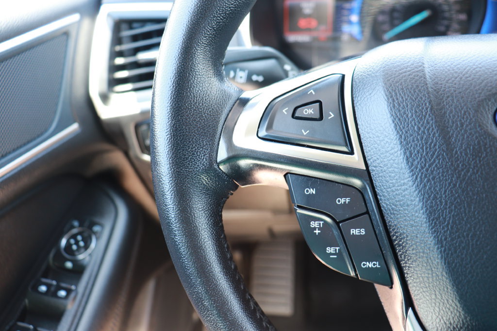 Used 2024 Ford Edge SEL AWD/4WD image 19