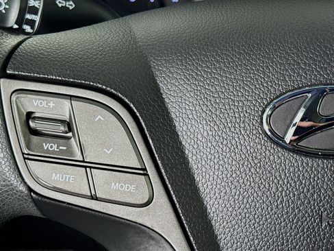 Used 2018 Hyundai Santa Fe Sport AWD/4WD image 11