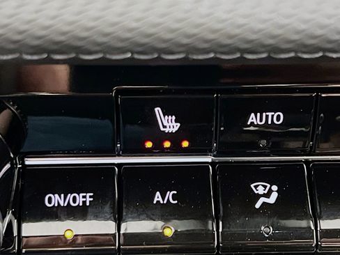 New 2026 Chevrolet Equinox LT FWD image 20