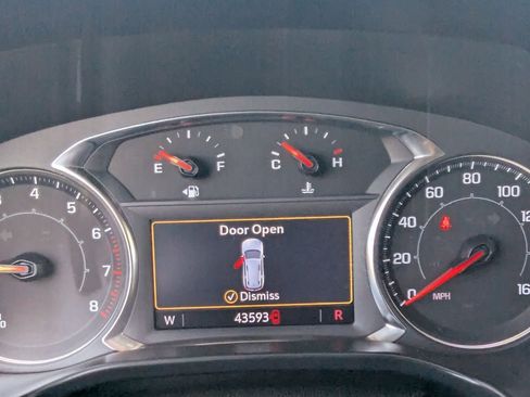Used 2023 GMC Acadia SLT FWD image 31