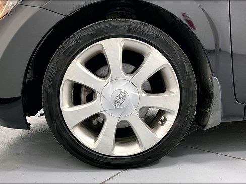 Used 2013 Hyundai Elantra Limited w/ Technology Pkg image 11