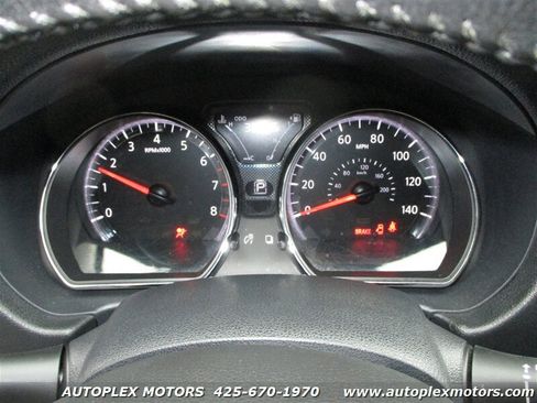 Used 2018 Nissan Versa SV image 23