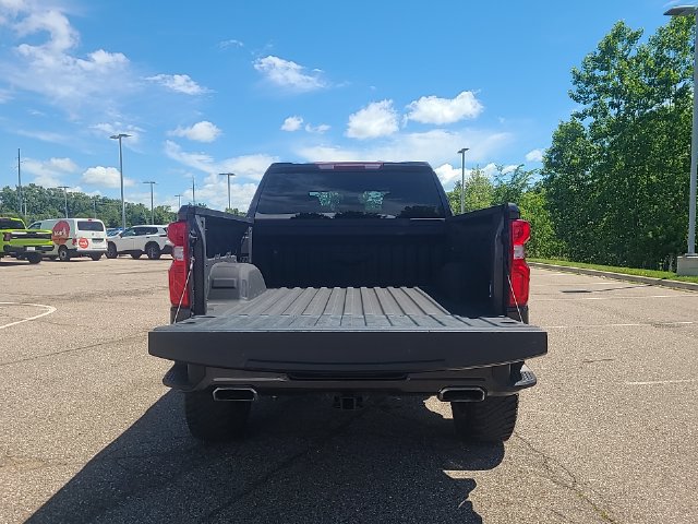 Used 2022 Chevrolet Silverado 1500 RST AWD/4WD image 32