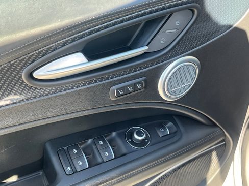 Used 2019 Alfa Romeo Stelvio Quadrifoglio w/ Driver Assist Dynamic Package image 14