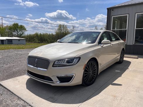 Used 2018 Lincoln MKZ Reserve w/ Climate Package AWD/4WD image 3