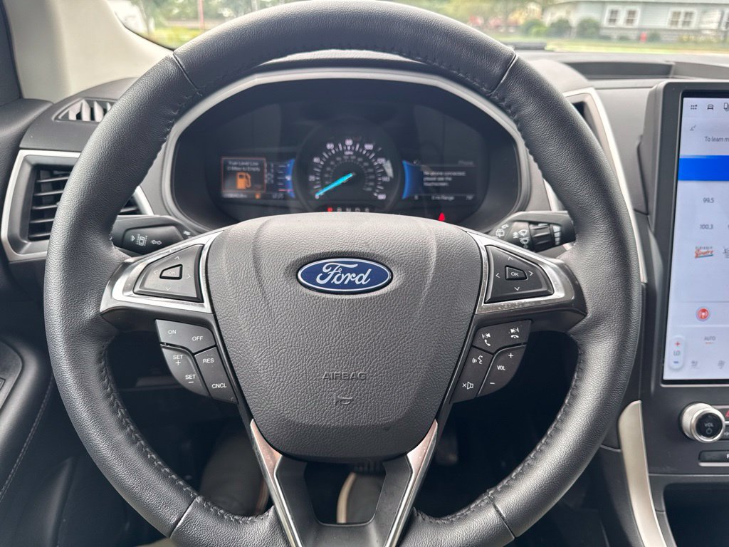 Certified 2024 Ford Edge SEL w/ Convenience Package AWD/4WD image 19