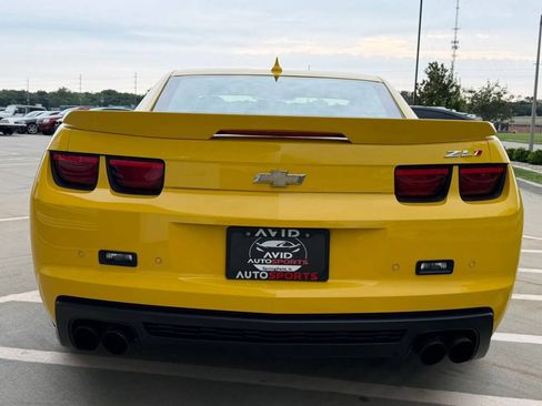 Used 2012 Chevrolet Camaro ZL1 RWD image 5