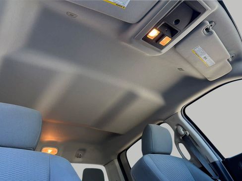 Used 2017 RAM 2500 Tradesman w/ Chrome Appearance Group AWD/4WD image 18
