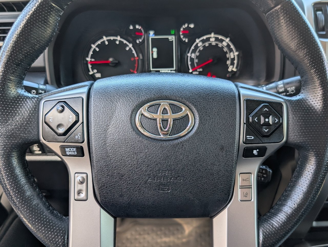 Used 2024 Toyota 4Runner SR5 Premium w/ Moonroof Package RWD image 18
