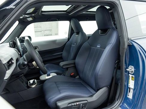 Used 2025 MINI Cooper S image 9