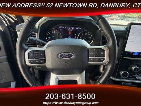 Used 2024 Ford Expedition Max XLT RWD image 15
