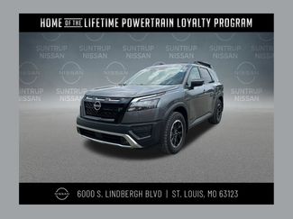 Used 2025 Nissan Pathfinder Rock Creek AWD/4WD 360° Tour
