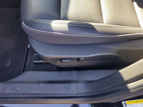 Used 2023 Buick Envision Essence image 15