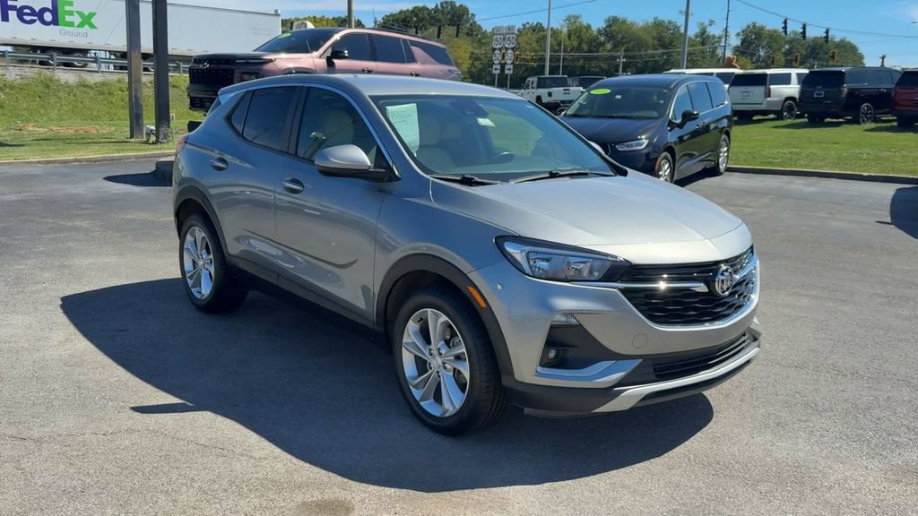 Used 2023 Buick Encore GX Preferred w/ Cold Weather Comfort Package FWD image 9