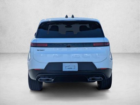 New 2025 Land Rover Range Rover Sport SE image 8