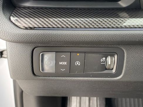 New 2026 Chevrolet Traverse High Country w/ LPO, Floor Liner Package image 22