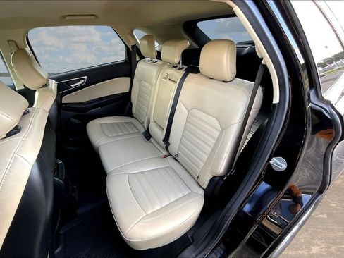 Used 2022 Ford Edge SEL w/ Convenience Package AWD/4WD image 24